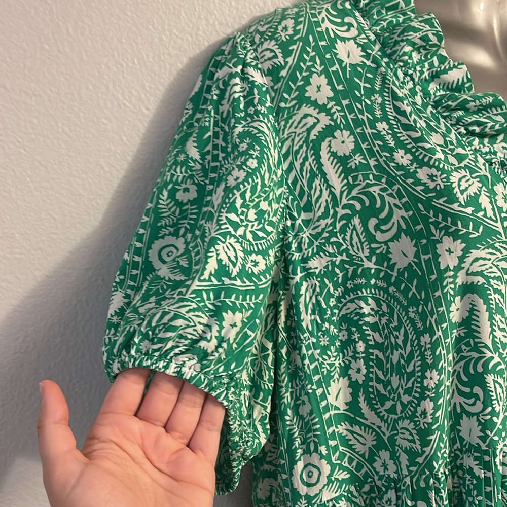 Crown & Ivy Green and White Midi Dress - Picture 3 of 8